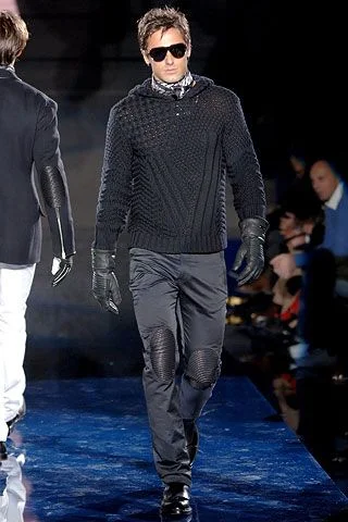 Look 15